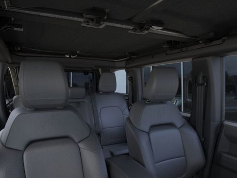 New 2025 Ford Bronco Outer Banks image 12