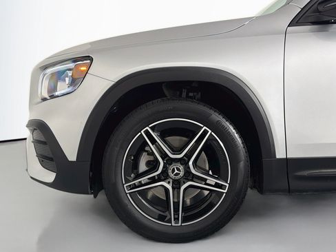 Used 2022 Mercedes-Benz GLB 250 image 9