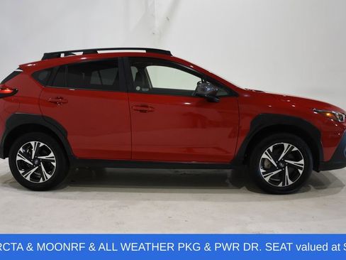 Used 2024 Subaru Crosstrek 2.0i Premium image 3