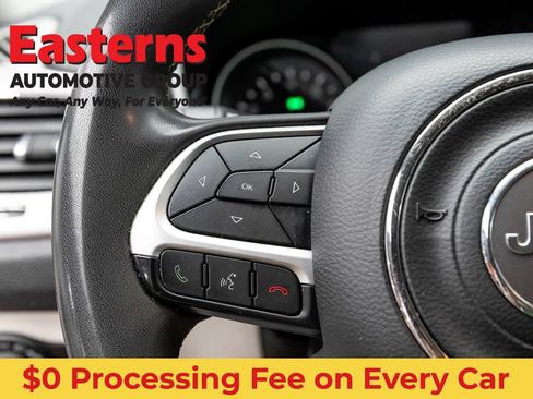 Used 2021 Jeep Compass Latitude AWD/4WD image 15