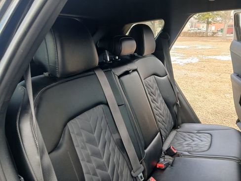 Certified 2023 Kia Sportage X-Line image 42