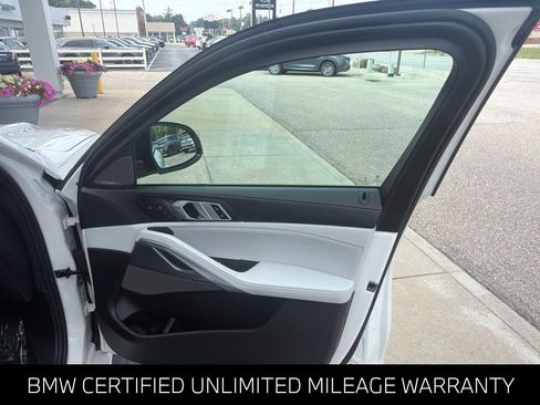 Used 2023 BMW X6 xDrive40i w/ Executive Package AWD/4WD image 15