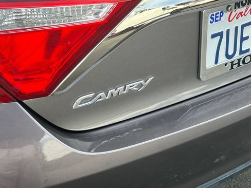 Used 2017 Toyota Camry SE FWD image 43