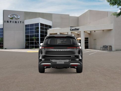 New 2026 INFINITI QX60 Luxe FWD image 2
