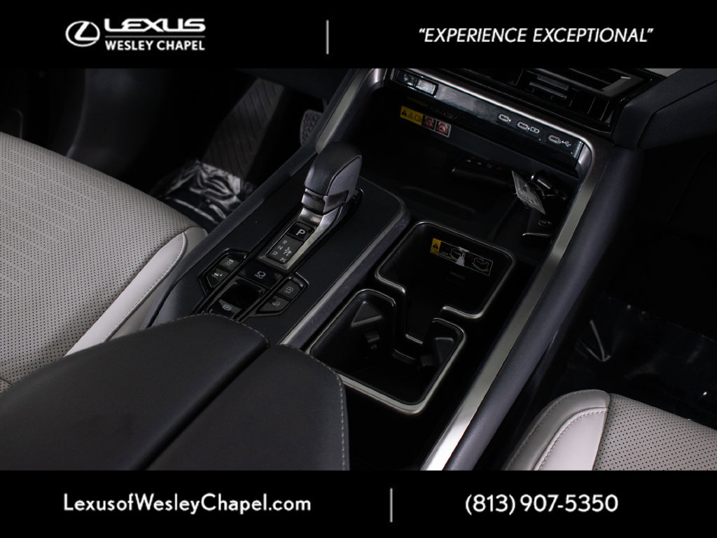 Used 2025 Lexus TX 350 AWD w/ Technology Package image 21