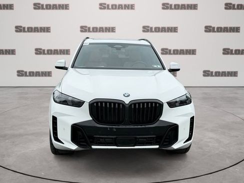 New 2026 BMW X5 xDrive40i w/ M Sport Package AWD/4WD image 8