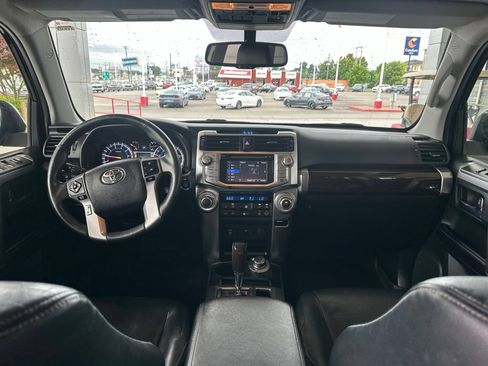 Used 2017 Toyota 4Runner Limited AWD/4WD image 21