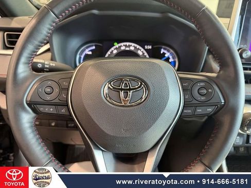 Certified 2023 Toyota RAV4 SE w/ Weather & Moonroof Package AWD/4WD image 21