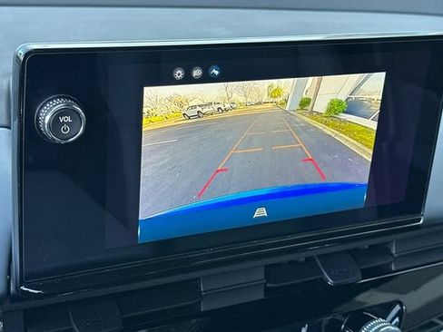 Used 2024 Honda Prologue Touring image 22