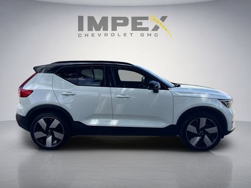 Used 2023 Volvo XC40 Recharge Ultimate AWD/4WD image 6
