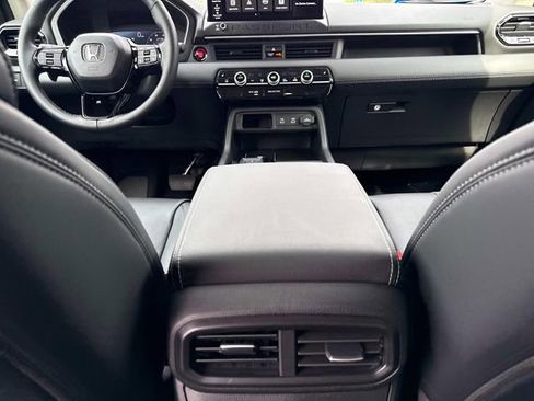 Certified 2026 Honda Passport RTL image 14