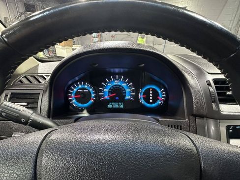 Used 2011 Ford Fusion SEL w/ 302A Rapid Spec Order Code FWD image 16