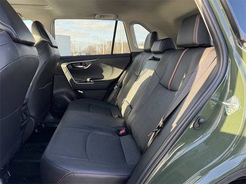 Used 2024 Toyota RAV4 Adventure image 15