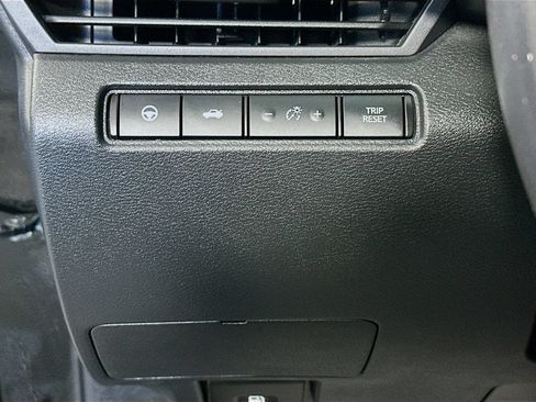 Used 2021 Nissan Altima 2.5 Platinum AWD/4WD image 10