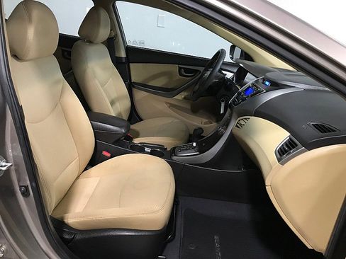 Used 2013 Hyundai Elantra GLS w/ Preferred Pkg image 14