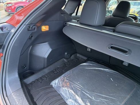 Certified 2024 Subaru Crosstrek 2.5i Limited w/ Crosstrek Mirror Package image 31