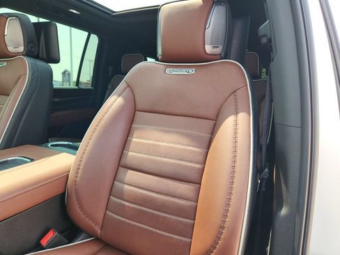 Used 2023 GMC Yukon XL Denali Ultimate w/ LPO, Floor Liner Package AWD/4WD image 14