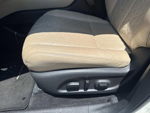 Used 2024 Nissan Murano Platinum w/ Cargo Package FWD image 25