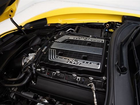 Used 2018 Chevrolet Corvette Z06 RWD image 72