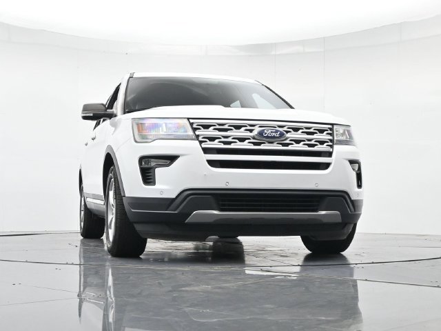 Used 2019 Ford Explorer XLT w/ Equipment Group 202A FWD image 38