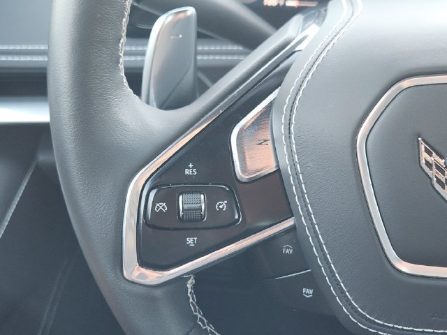 Used 2021 Chevrolet Corvette Stingray Premium Cpe w/ Z51 Performance Package RWD image 31