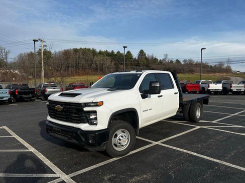 Used 2024 Chevrolet Silverado 3500 W/T w/ WT Convenience Package image 1
