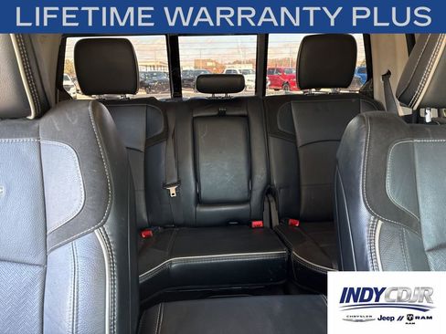 Used 2024 RAM 2500 Laramie AWD/4WD image 15