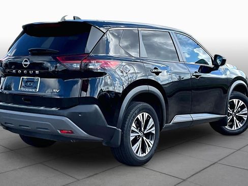Certified 2023 Nissan Rogue SV FWD image 13
