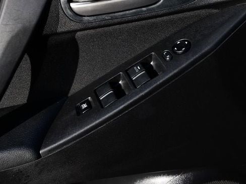 Used 2011 MAZDA MAZDA3 i Touring image 46