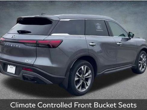 Certified 2025 INFINITI QX60 Luxe image 9