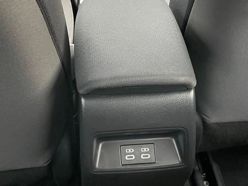 Used 2024 Toyota Corolla LE FWD image 23