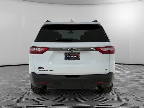 Used 2020 Chevrolet Traverse LT w/ LPO, Blackout Package image 4