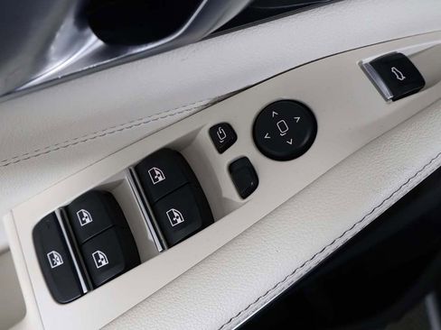 Used 2021 BMW X5 xDrive40i w/ Premium Package 2 image 43