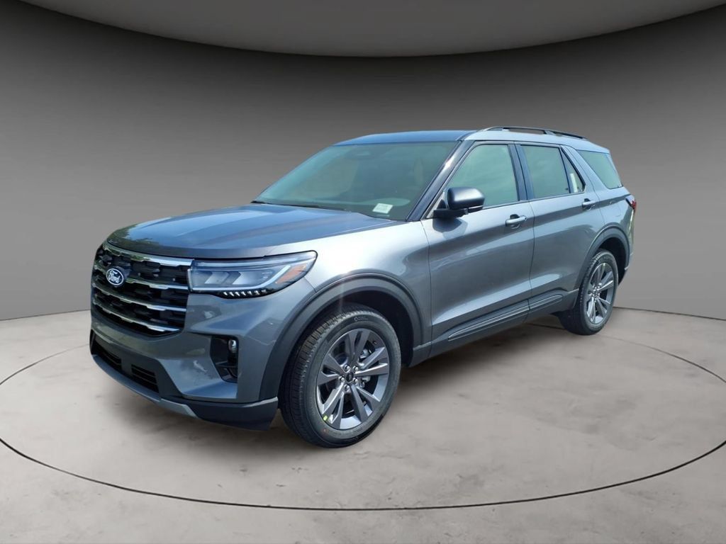 New 2027 Ford Explorer Active w/ Active Comfort Package AWD/4WD image 2