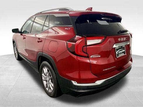 Used 2023 GMC Terrain SLT image 6