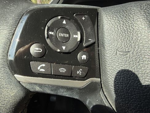 Used 2019 Honda Pilot Touring image 19