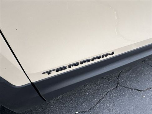 Certified 2023 GMC Terrain SLE w/ Driver Convenience Package FWD image 30
