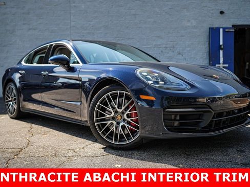Used 2022 Porsche Panamera 4S w/ Premium Package image 8
