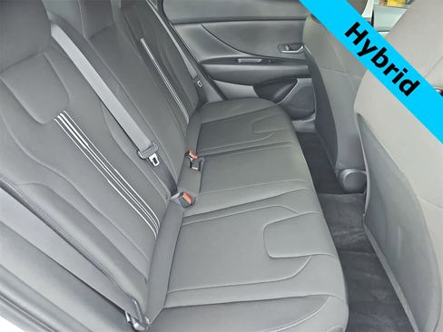 Certified 2023 Hyundai Elantra Blue image 17