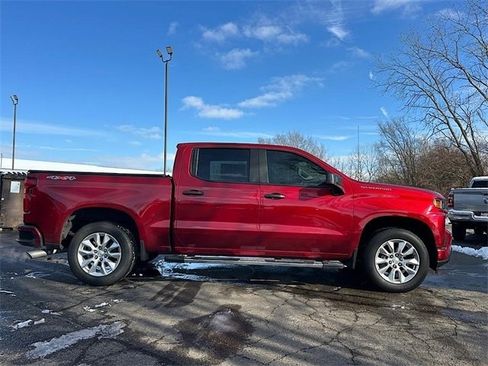 Used 2021 Chevrolet Silverado 1500 Custom image 9