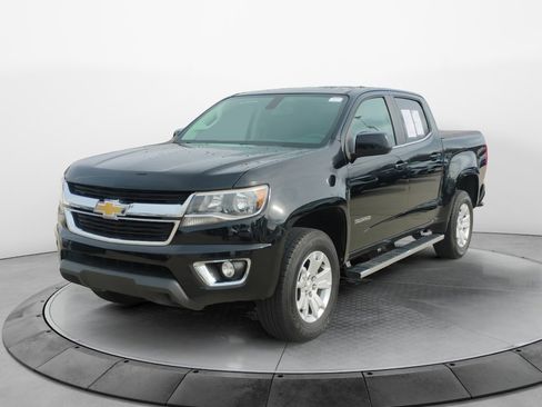 Used 2019 Chevrolet Colorado LT w/ LT Convenience Package image 3