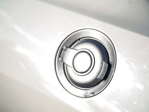 Used 2023 Dodge Challenger R/T w/ Plus Package image 8