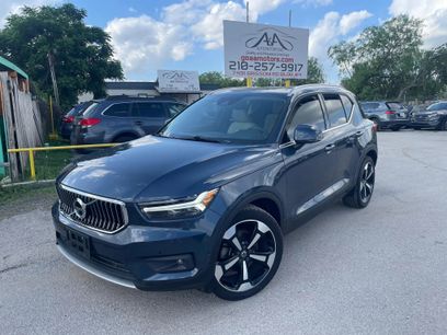 Used 2019 Volvo XC40 T4 Inscription