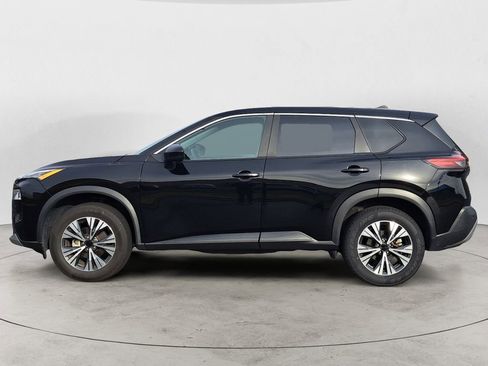 Used 2023 Nissan Rogue SV image 6