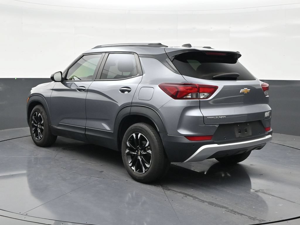 Used 2022 Chevrolet TrailBlazer LS FWD image 3