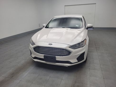 Used 2020 Ford Fusion SE image 15