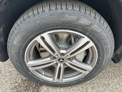 Certified 2022 Mercedes-Benz GLC 300 4MATIC image 13