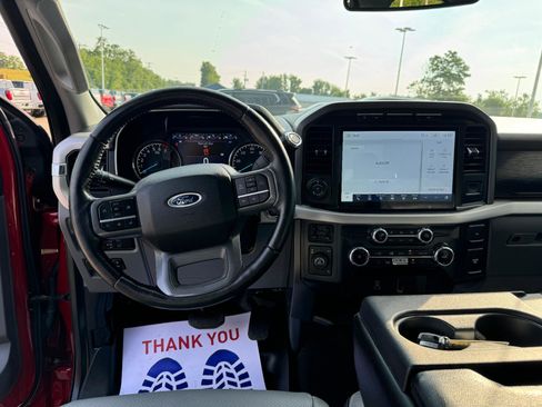 Used 2022 Ford F150 XLT w/ Equipment Group 302A High image 16