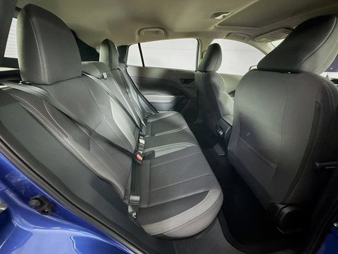 Used 2025 Subaru Crosstrek 2.5i Premium AWD/4WD image 33