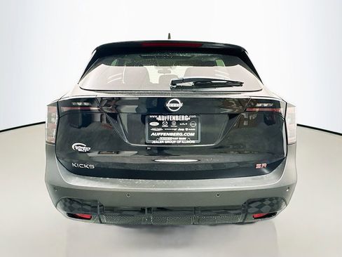 New 2026 Nissan Kicks SR w/ SR Premium Package image 19